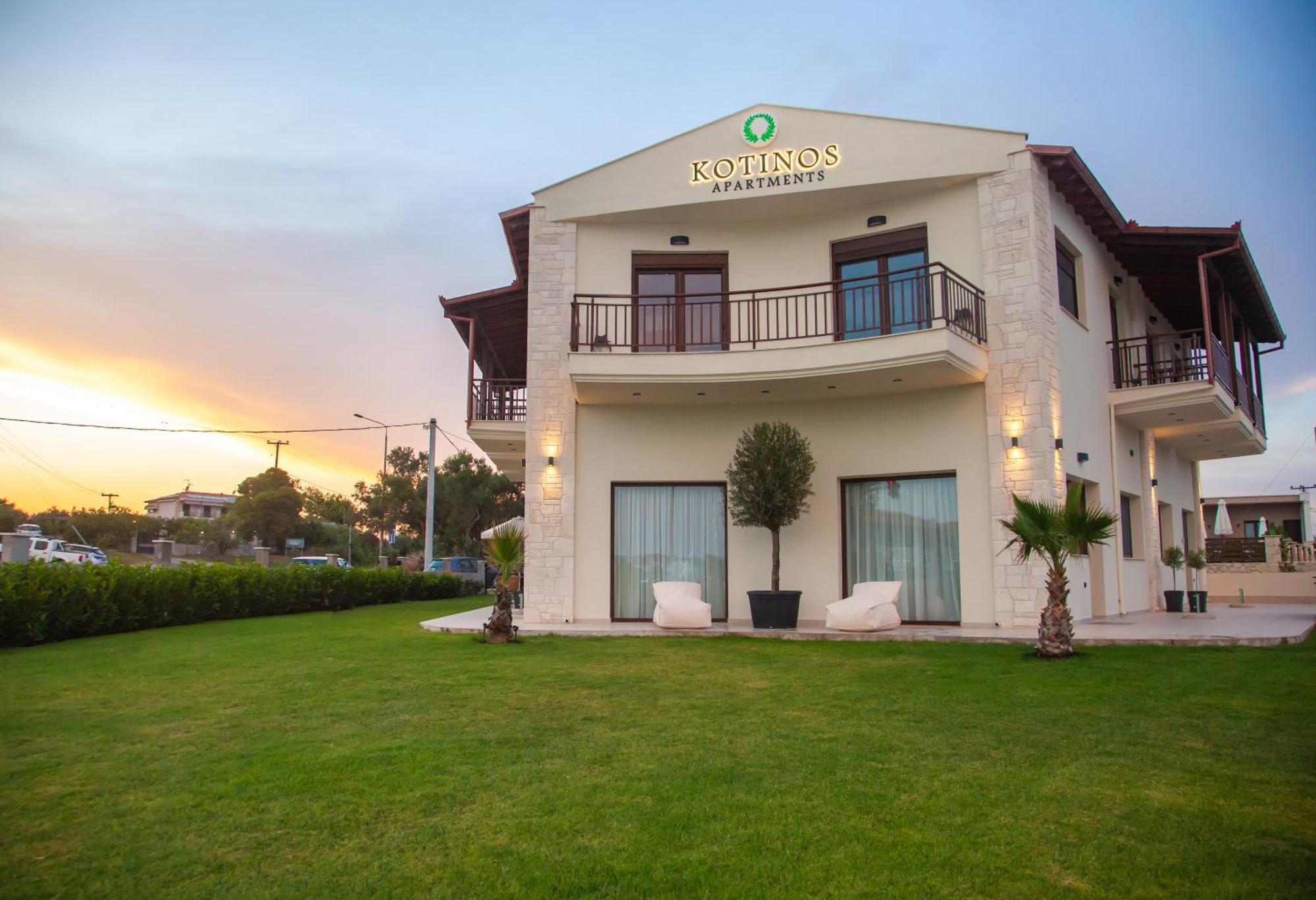 Kotinos Apartments Áfitos Exterior foto